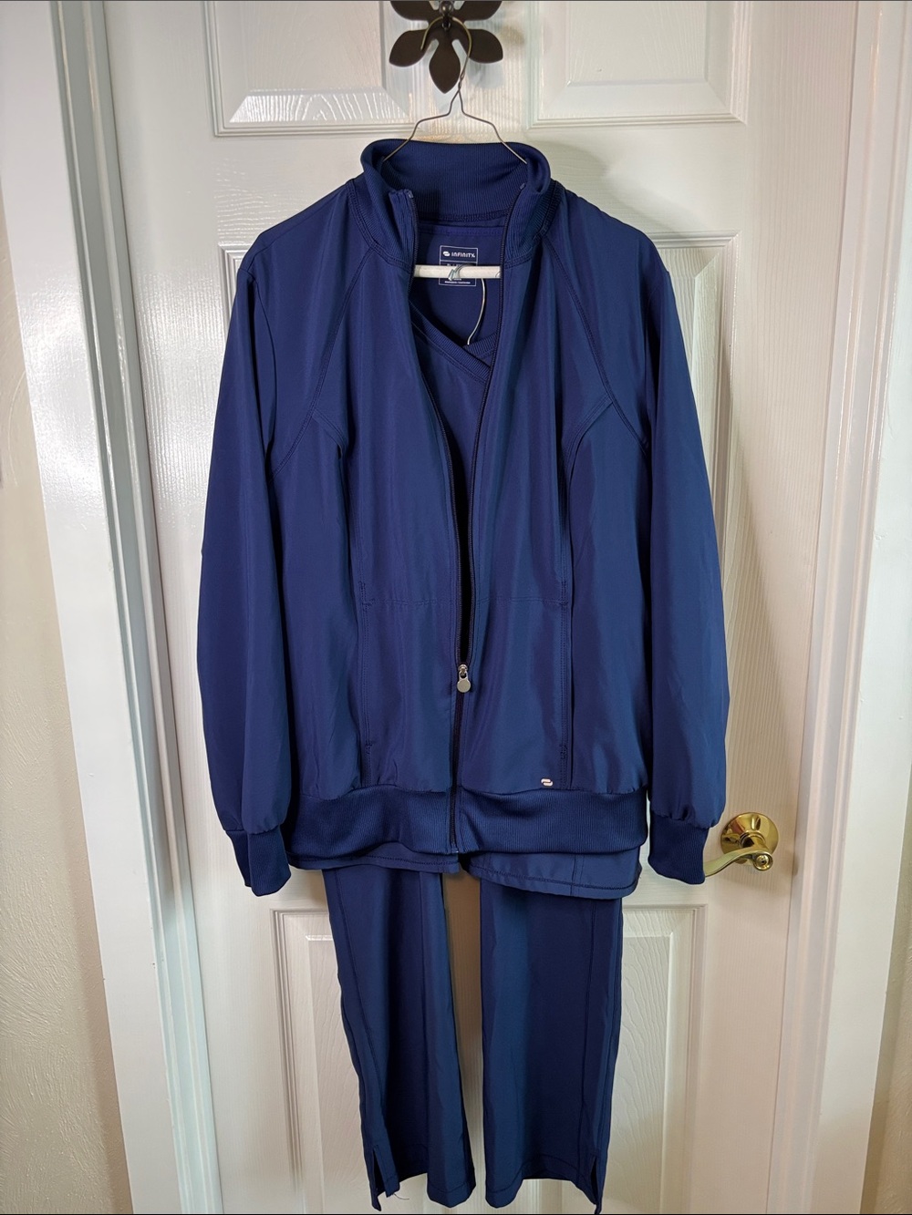 Infinity Navy 3-pc Scrub Set Jacket and Top XL, Pants  LP EUC